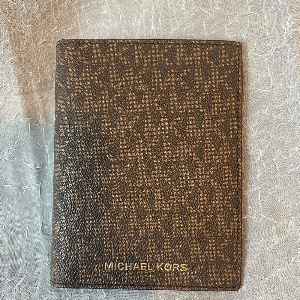 Michael Kors Passport Wallet